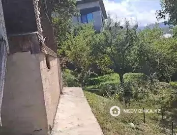 2-комнатная дача, 6 соток, 50 м²