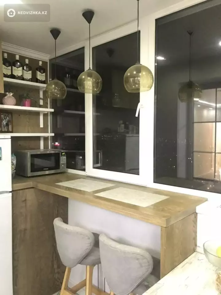 3-комнатная квартира, этаж 17 из 16, 110 м², фотография 3