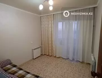 3-комнатная квартира, этаж 9 из 9, 61 м²