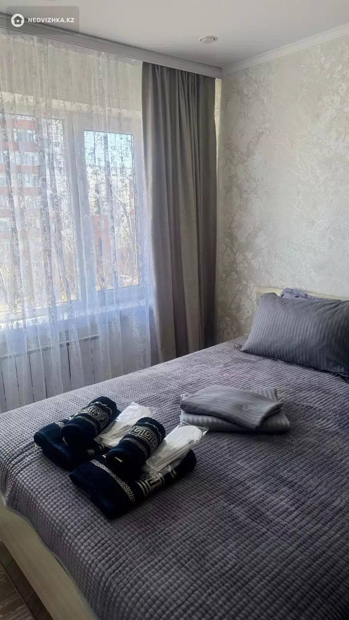 2-комнатная квартира, этаж 4 из 5, 49 м², Посуточно, фотография 3