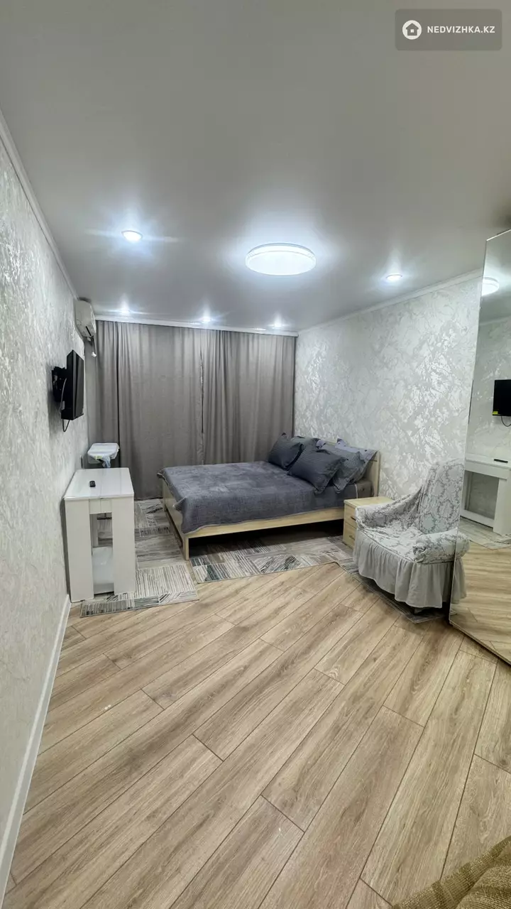 2-комнатная квартира, этаж 4 из 5, 49 м², Посуточно, фотография 5