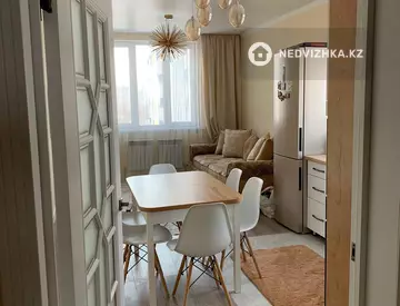 3-комнатная квартира, этаж 7 из 12, 78 м², миниатюра 2