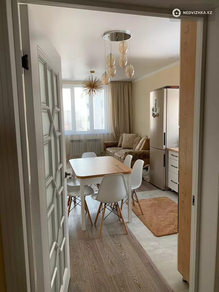 3-комнатная квартира, этаж 7 из 12, 78 м², фотография 2