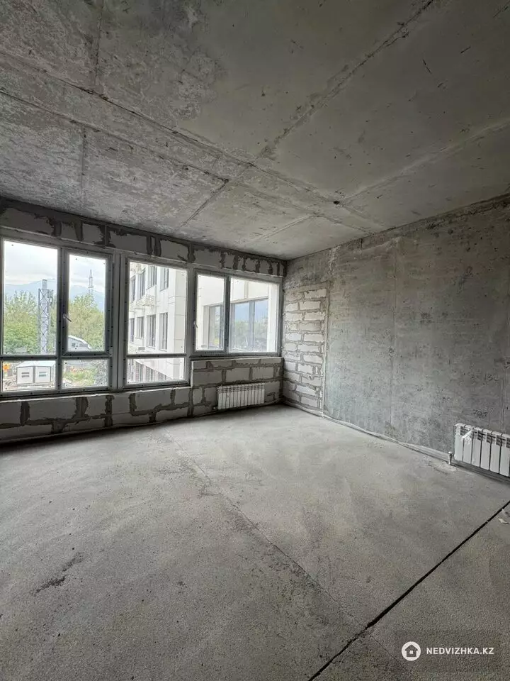 3-комнатная квартира, этаж 4 из 7, 75 м², фотография 3