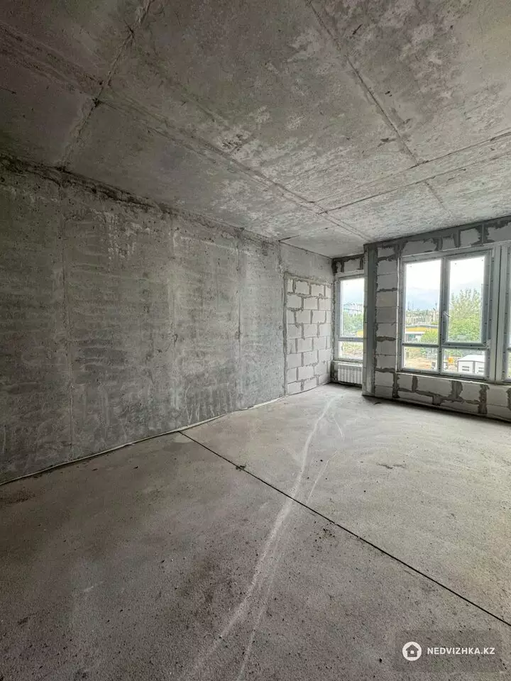 3-комнатная квартира, этаж 4 из 7, 75 м², фотография 4