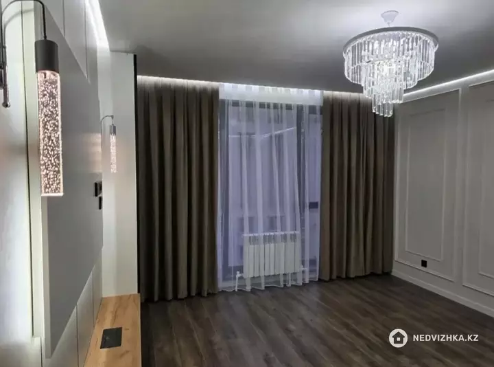 2-комнатная квартира, этаж 7 из 12, 57 м², фотография 2