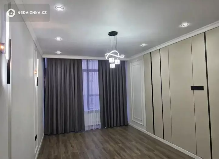 2-комнатная квартира, этаж 7 из 12, 57 м², фотография 4