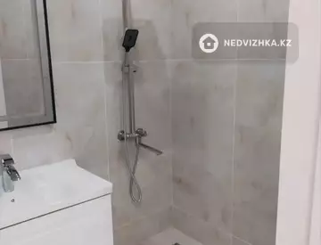 2-комнатная квартира, этаж 7 из 12, 57 м², миниатюра 8