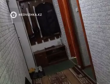3-комнатная квартира, этаж 4 из 5, 57 м²