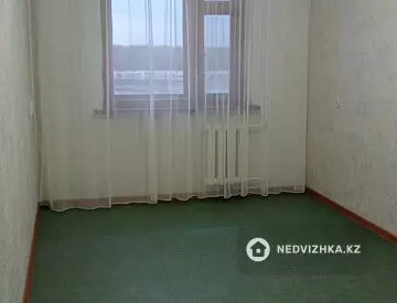 3-комнатная квартира, этаж 4 из 5, 57 м²