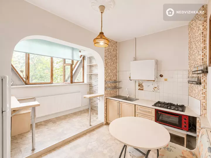 2-комнатная квартира, этаж 6 из 9, 56 м²