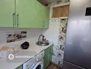 2-комнатная квартира, этаж 4 из 5, 48 м², На длительный срок