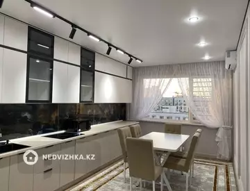 2-комнатная квартира, этаж 11 из 16, 60 м², На длительный срок