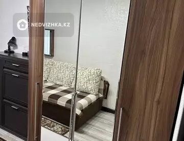 3-бөлмелі пәтер, қабат 4 барлық қабат саны 4, 63 м², Посуточно, 9-нобай