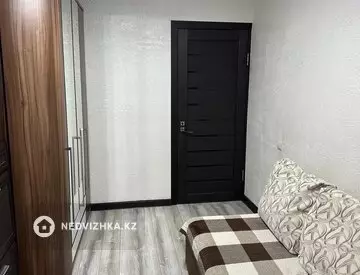 3-бөлмелі пәтер, қабат 4 барлық қабат саны 4, 63 м², Посуточно, 12-нобай