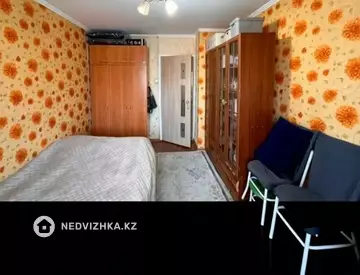 3-комнатная квартира, этаж 4 из 5, 56 м²
