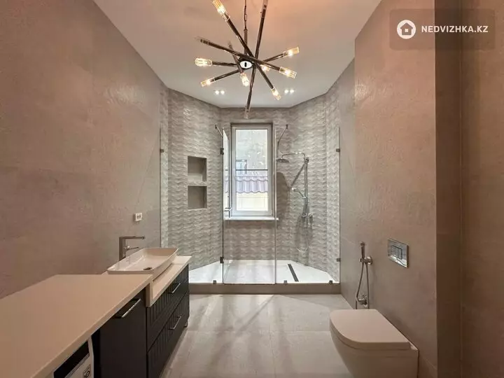 5-комнатный дом, 10 соток, 327 м², фотография 5
