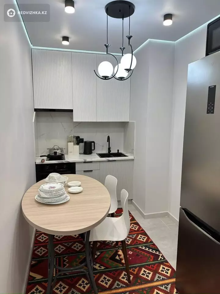 1-комнатная квартира, этаж 7 из 25, 48 м², Посуточно, фотография 5