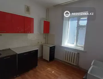 2-комнатная квартира, этаж 2 из 5, 60 м²