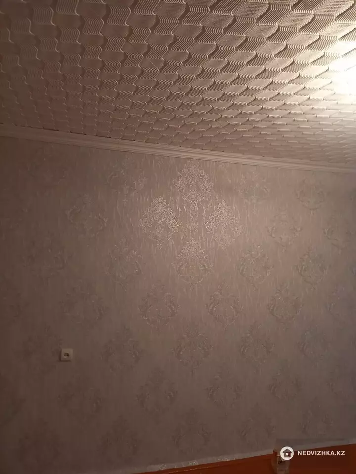 1-комнатная квартира, этаж 5 из 5, 36 м², фотография 2