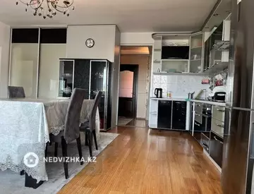 3-бөлмелі пәтер, қабат 5 барлық қабат саны 5, 82 м², 11-нобай