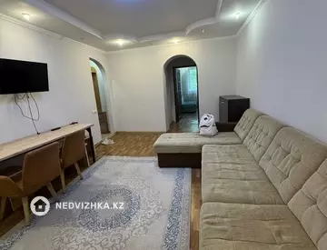 2-комнатная квартира, этаж 2 из 4, 45 м², На длительный срок