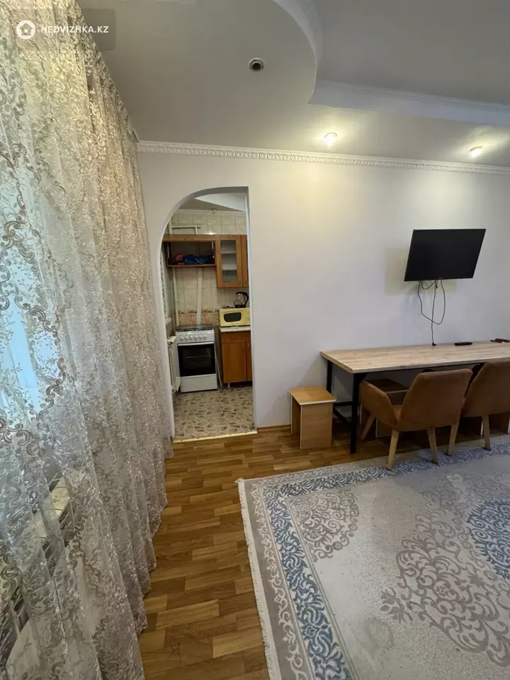 2-бөлмелі пәтер, қабат 2 барлық қабат саны 4, 45 м², На длительный срок, 2-фотосурет