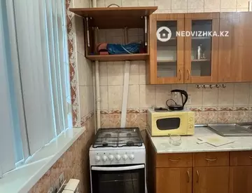 2-комнатная квартира, этаж 2 из 4, 45 м², На длительный срок