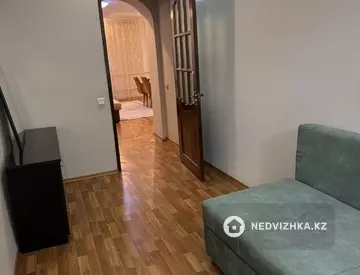 2-комнатная квартира, этаж 2 из 4, 45 м², На длительный срок, миниатюра 8