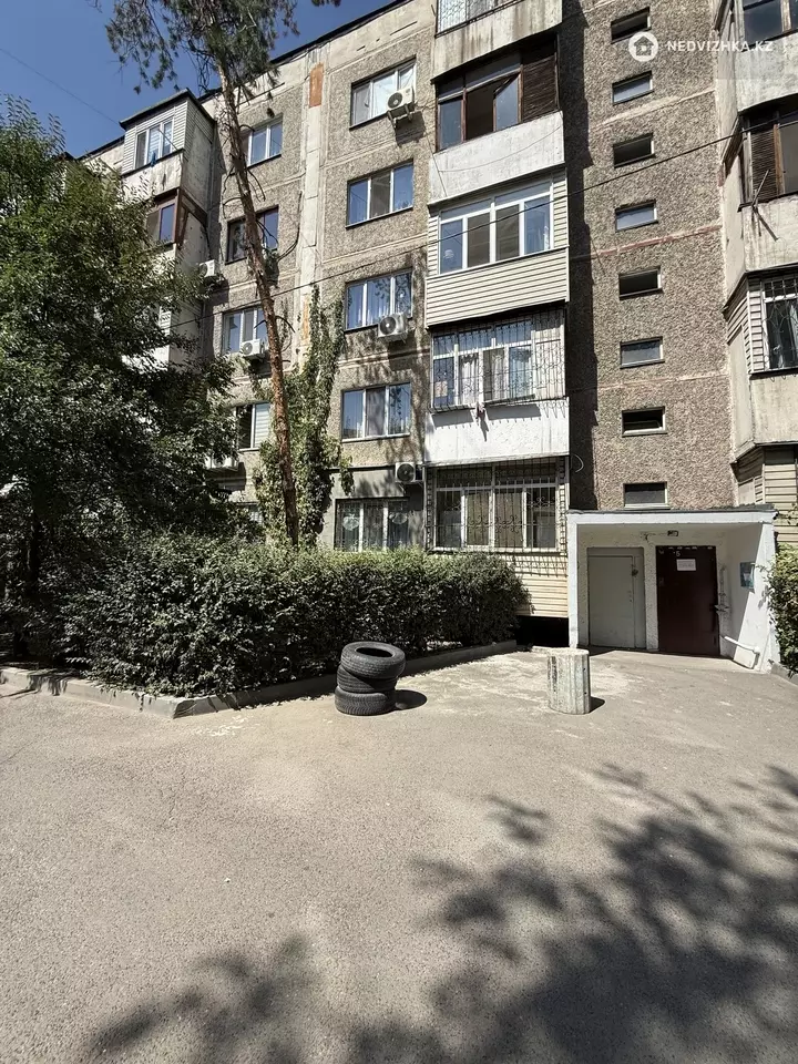 3-комнатная квартира, этаж 1 из 5, 62 м²
