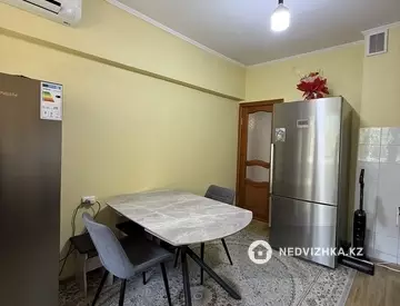 3-комнатная квартира, этаж 4 из 9, 76 м², миниатюра 9