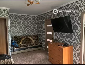 3-комнатная квартира, этаж 4 из 5, 47 м²