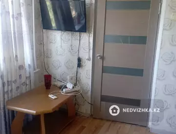 3-комнатная квартира, этаж 4 из 5, 47 м²