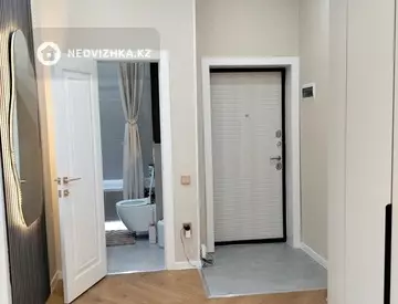 1-комнатная квартира, этаж 6 из 7, 60 м², Посуточно, миниатюра 7