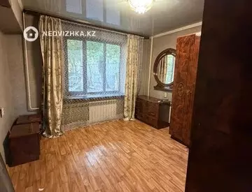 2-комнатная квартира, этаж 1 из 3, 60 м², На длительный срок, миниатюра 11