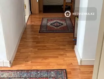 3-комнатная квартира, этаж 3 из 3, 71 м²