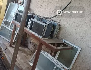 5-бөлмелі үй, 10 соттық, 1 000 м², 2-нобай