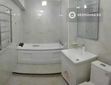 2-комнатная квартира, этаж 2 из 5, 57 м², Посуточно