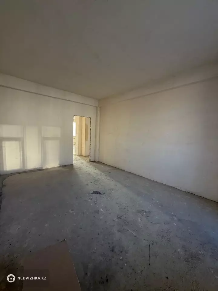 5-комнатная квартира, этаж 9 из 10, 196 м², фотография 4