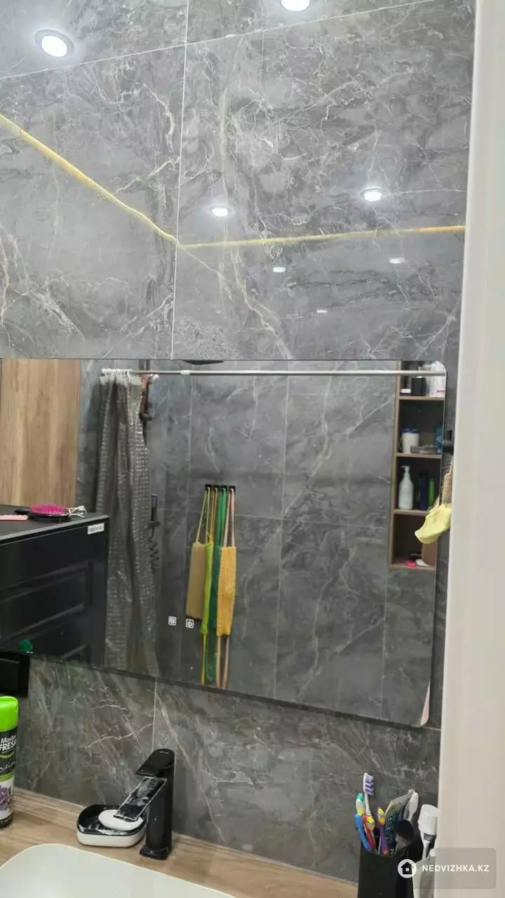3-комнатная квартира, этаж 13 из 13, 80 м², фотография 5