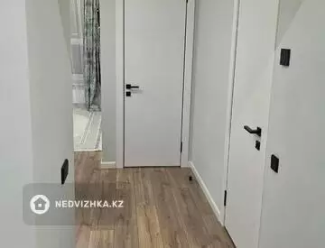 3-комнатная квартира, этаж 13 из 13, 80 м², миниатюра 7