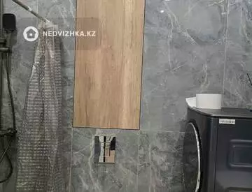 3-комнатная квартира, этаж 13 из 13, 80 м², миниатюра 9
