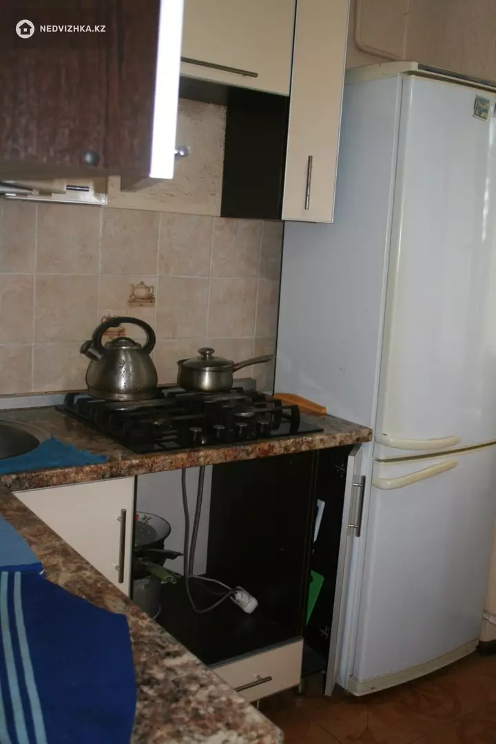 3-комнатная квартира, этаж 4 из 5, 56 м², фотография 3