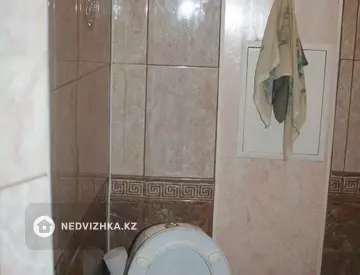 3-комнатная квартира, этаж 4 из 5, 56 м²
