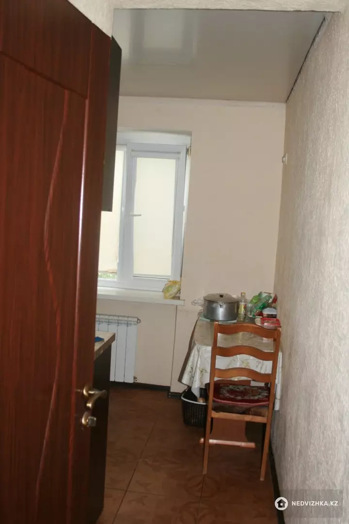 3-комнатная квартира, этаж 4 из 5, 56 м², фотография 5