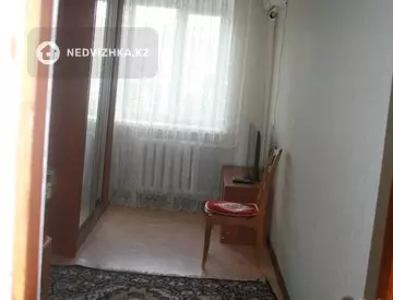 3-комнатная квартира, этаж 4 из 5, 56 м², миниатюра 7