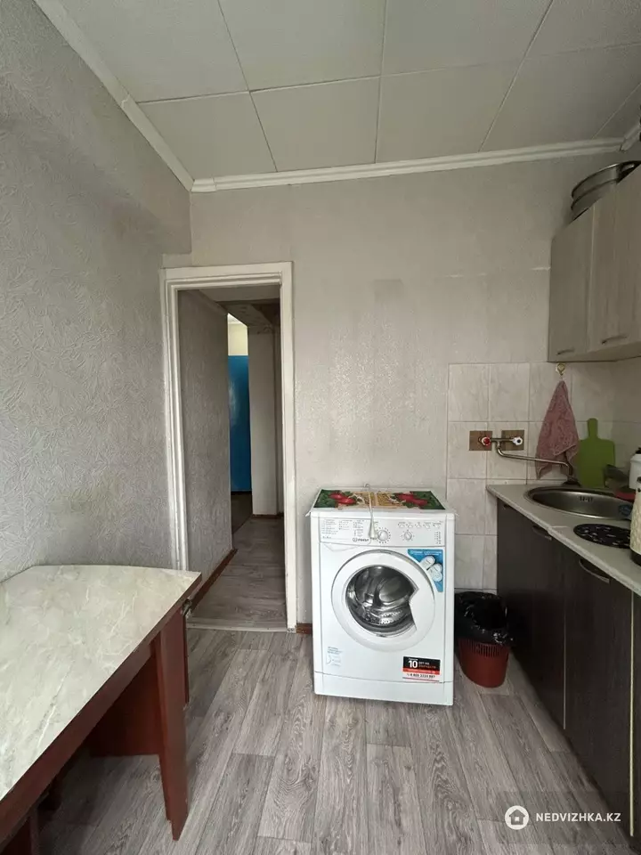 2-комнатная квартира, этаж 5 из 5, 41 м², фотография 3