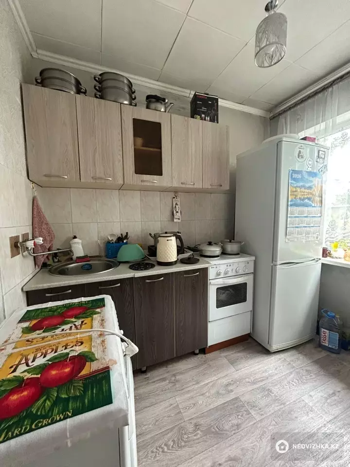 2-комнатная квартира, этаж 5 из 5, 41 м², фотография 2