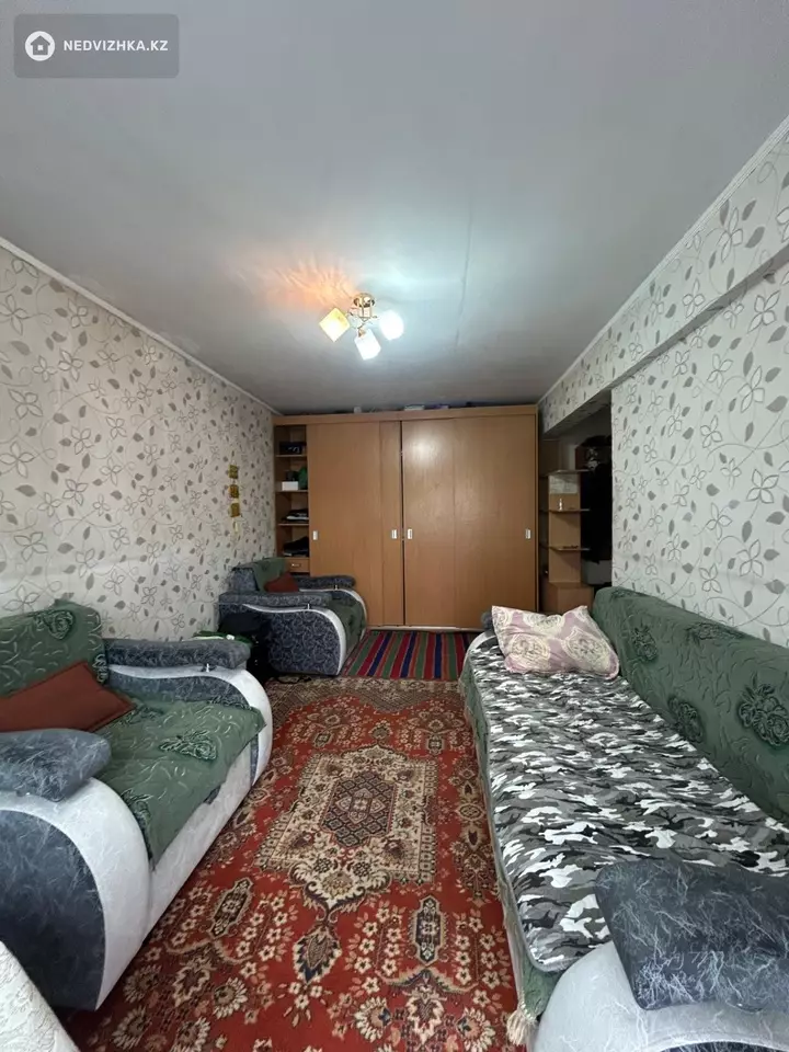 2-комнатная квартира, этаж 5 из 5, 41 м², фотография 4
