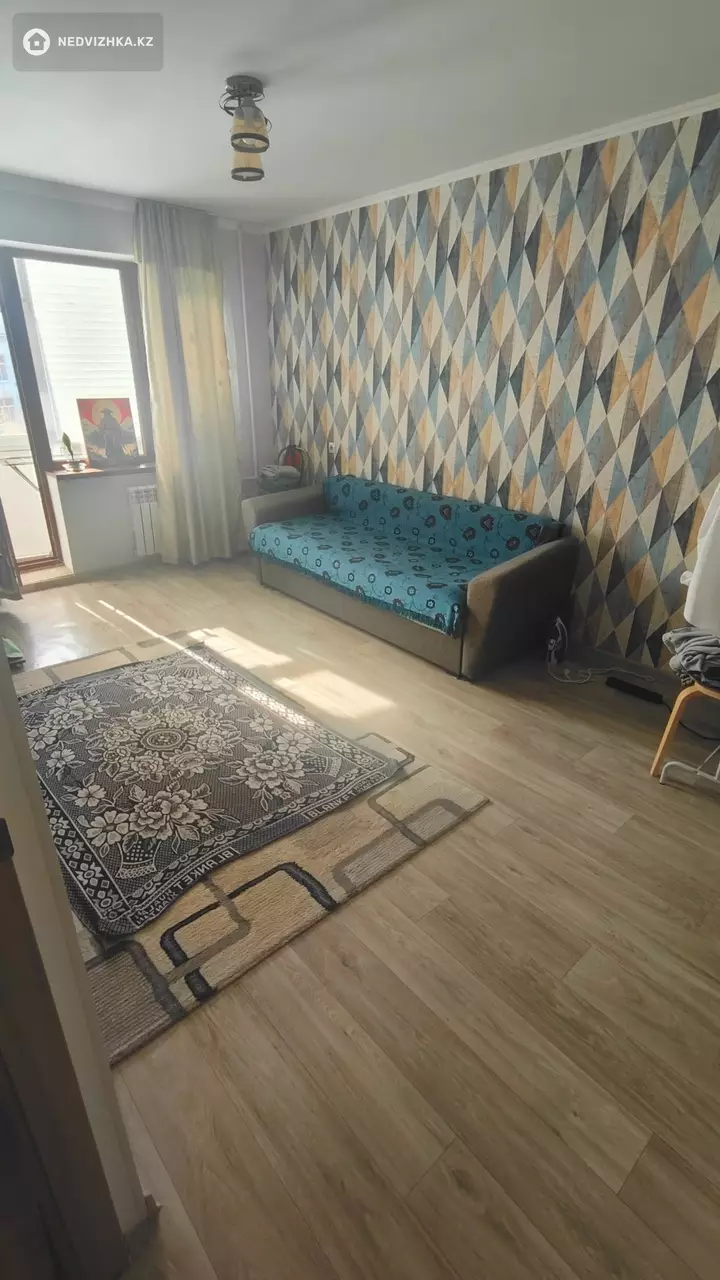 1-комнатная квартира, этаж 3 из 5, 35 м², фотография 5